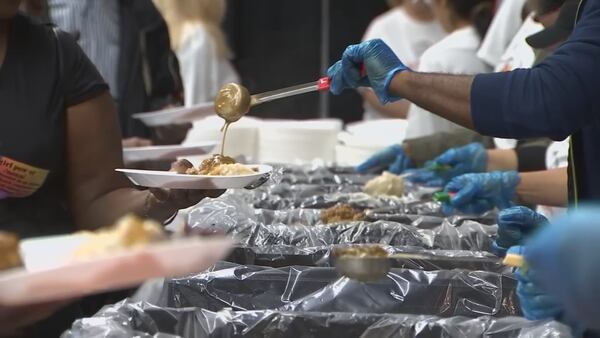 Volunteers prepare thousands of meals for Orlando Salvation Army’s annual Thanksgiving Day dinner