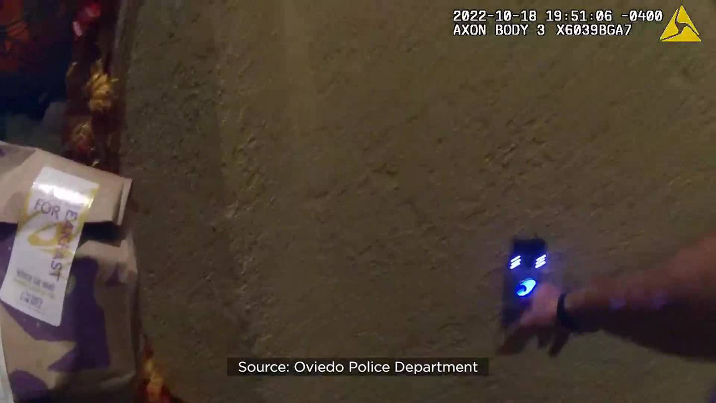 WATCH: Oviedo officer makes Taco Bell delivery after Uber Eats driver gets stopped