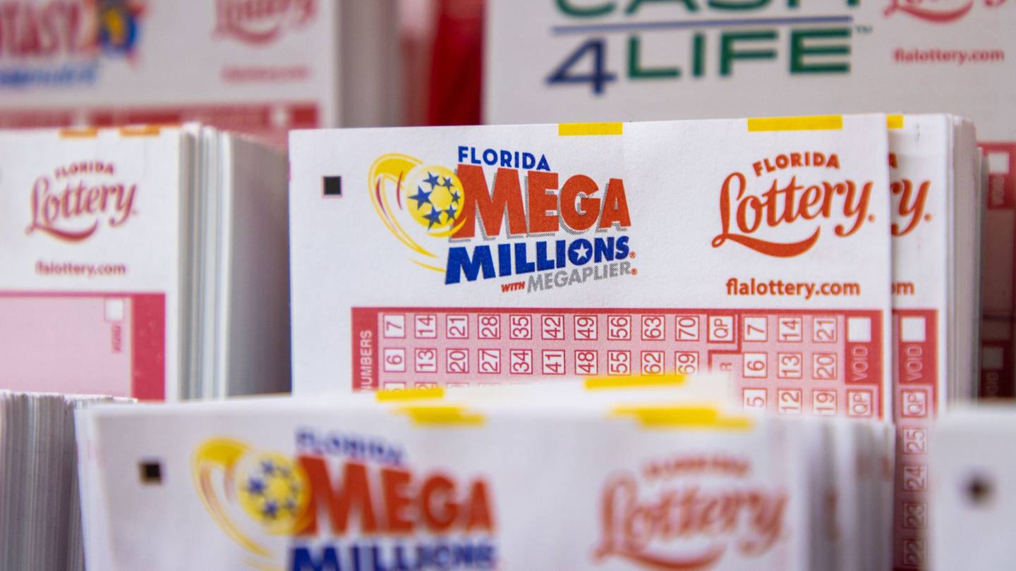 VIDEO Check your tickets. Here are tonight’s winning Mega Millions