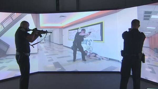 WATCH: Saint Cloud Police Dept. gets new state-of-the-art interactive training simulator