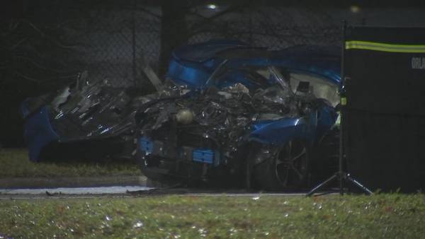 Police: One person killed , another injured in early morning crash along John Young Parkway