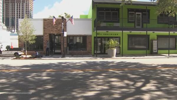 Orlando leaders to vote on program that would allow businesses to put wrap on storefront