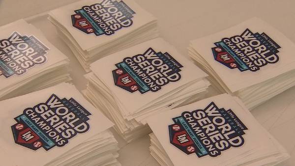 FASTSIGNS Oviedo donates over 4,000 hand-cut personal stickers for Lake Mary All-Star players