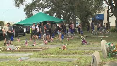 Photos: Volunteers help restore veteran grave site in Brevard County