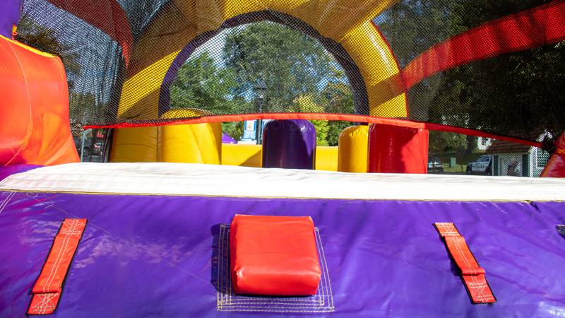 yellow red purple fun inflatable fun house for childern to play