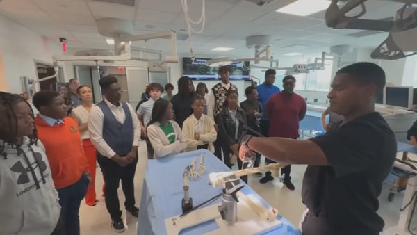 Evans High School students get hands on experience at Orlando Health Jewett Orthopedic Institute