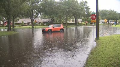 Orange County residents impacted by Hurricane Ian express concerns about continued flooding