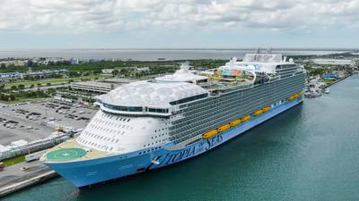 Port Canaveral hosts ‘Wave Out’ to celebrate Utopia of the Seas’ maiden voyage