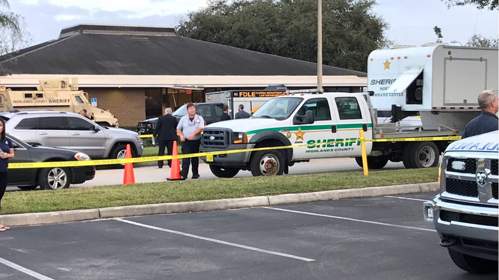 5 women killed in executionstyle shootings at Sebring bank, arrest