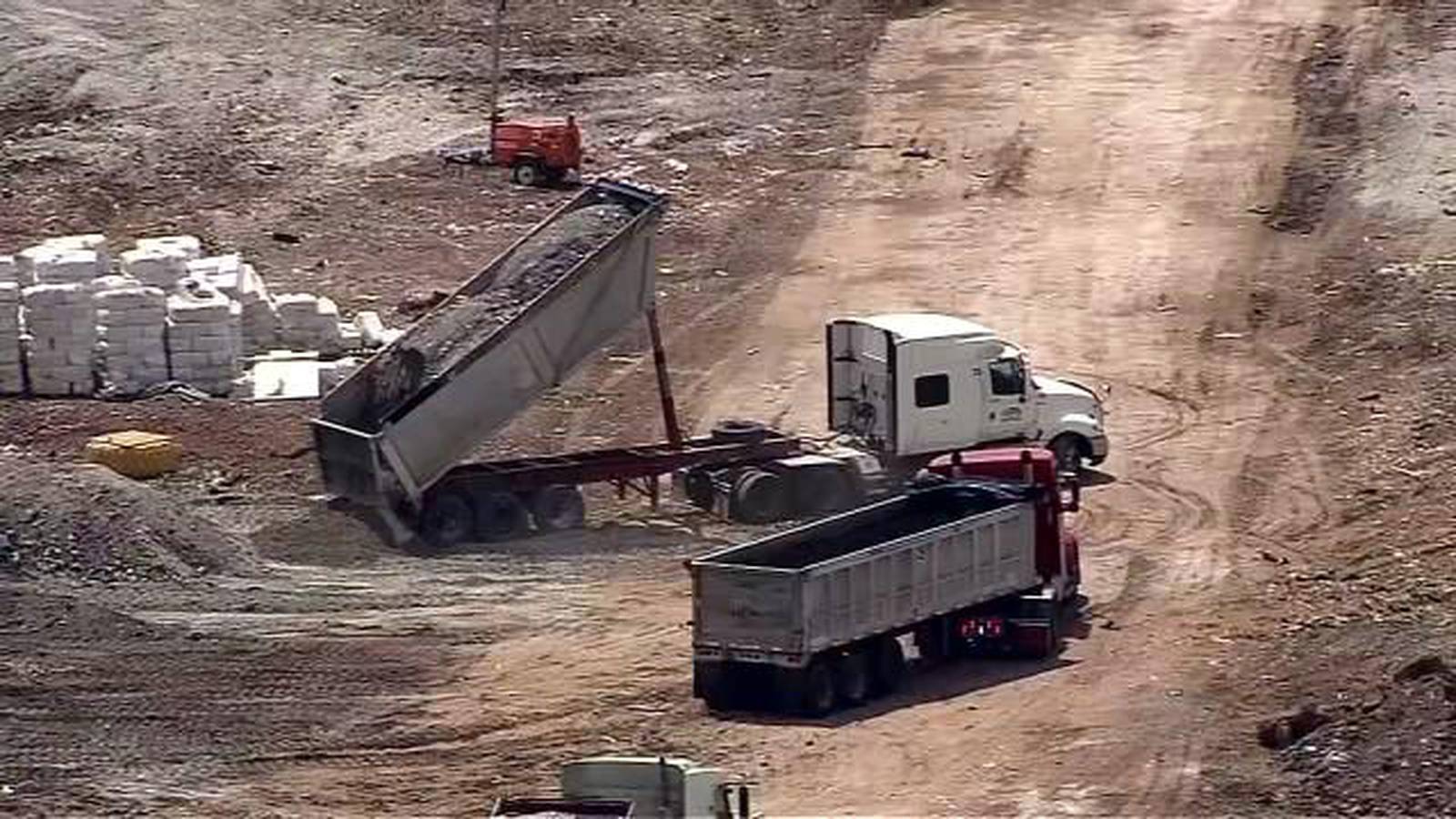Dozens protest dumping of Puerto Rico coal ash at Osceola County