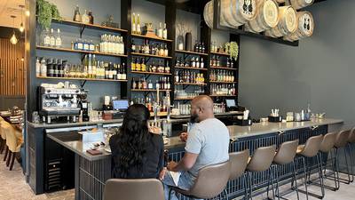 New downtown Orlando dining destination opens