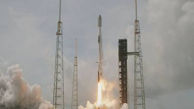 SpaceX launches Falcon 9 rocket from Cape Canaveral