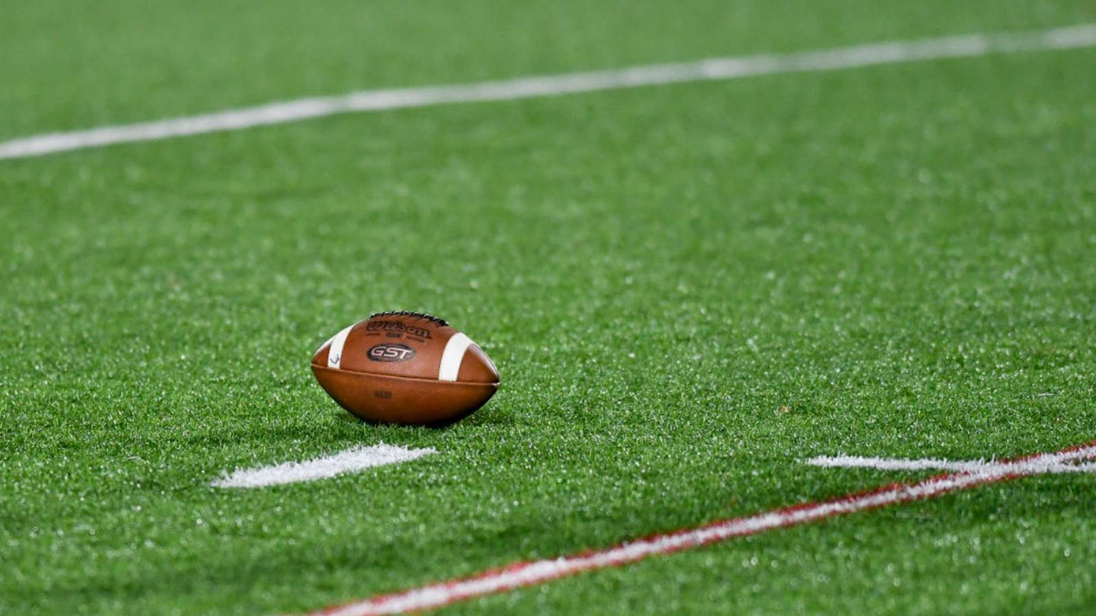 California High Football Player Dies After Collapsing During Game Wftv 1128