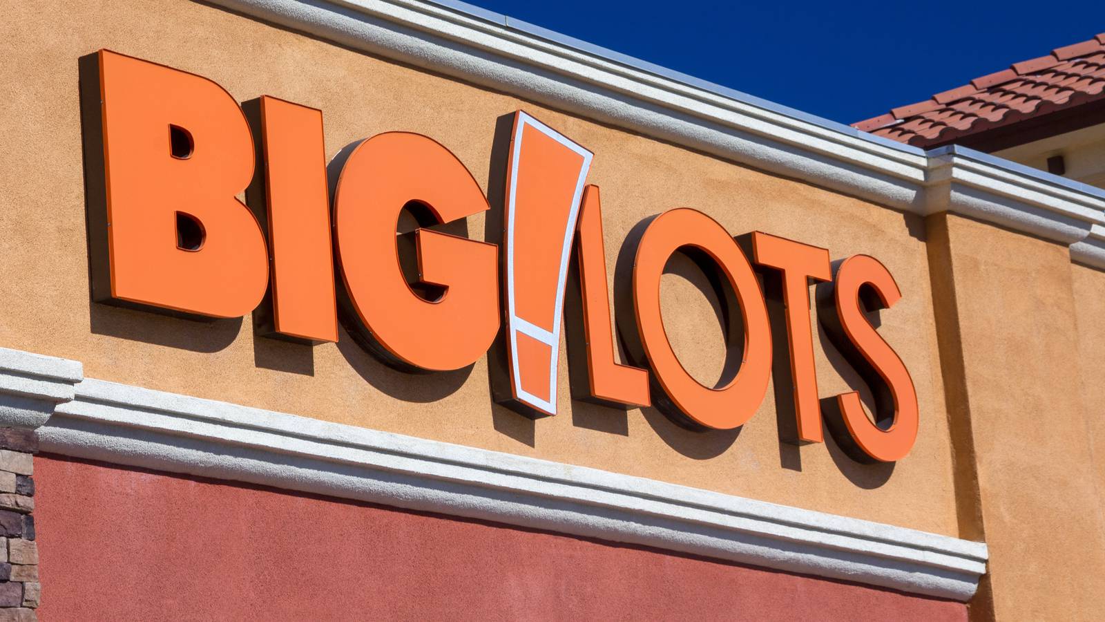 Big Lots to close as many as 315 locations, not 35 WFTV