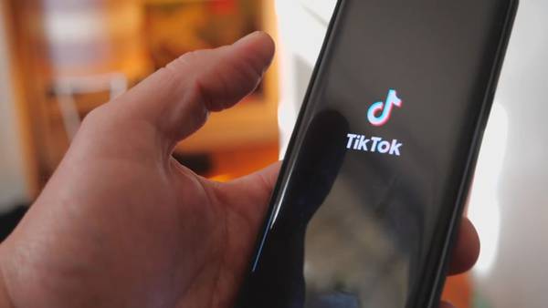 Video: DeSantis signs bill banning TikTok in Florida classrooms