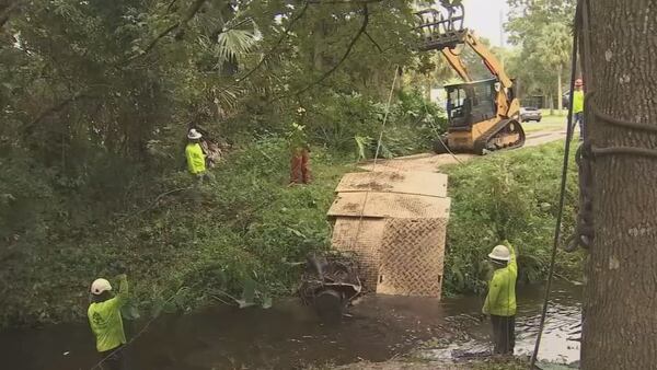 Creek cleanouts continue in Seminole County a year after Hurricane Ian