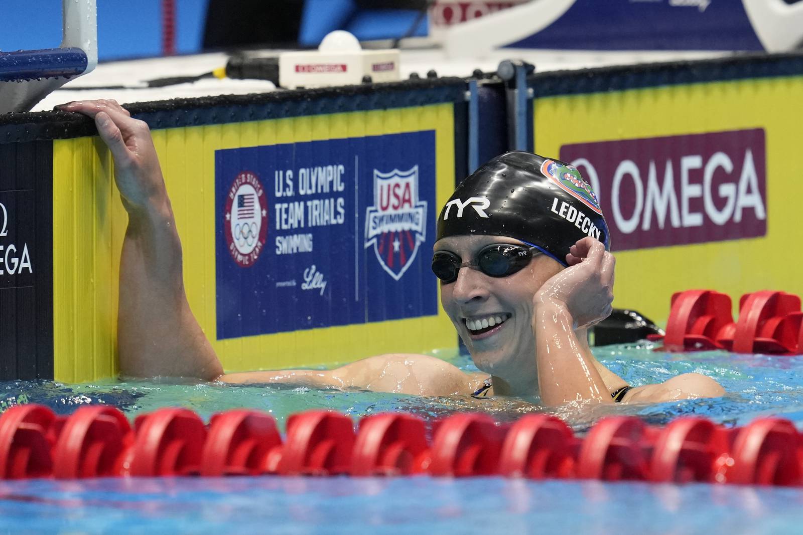 Katie Ledecky off to a strong start at US Olympic swimming trials