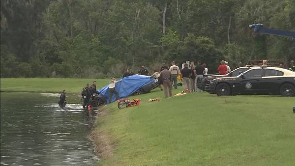Video: Crews searching for missing Flagler County woman find car with body inside in pond