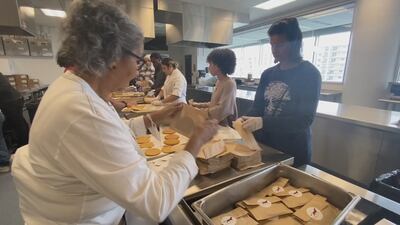 Valencia College teaming up with the Salvation Army to serve over 8,000 Thanksgiving meals