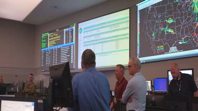 FAA Command Center manages air traffic & extreme weather for thousands of flights daily