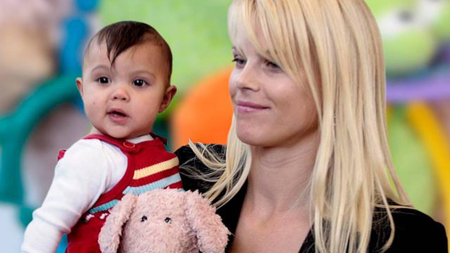 Tiger s Wife Children Flee To South Florida WFTV