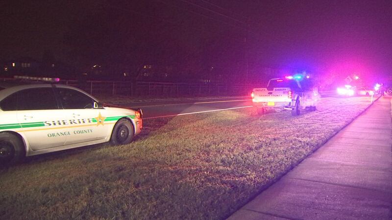 Crews Rescue Man After Car Crashes Into Retention Pond In Winter Garden Wftv 9693