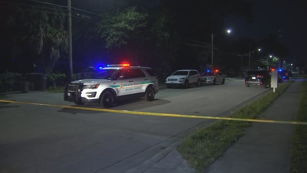 Shooting, death investigation underway in Orange County neighborhood, deputies say