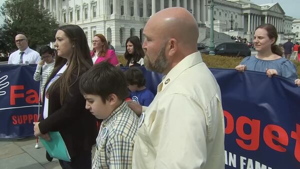 ‘I have to keep fighting:’ Husband hopes reintroduced immigration bill will reunite family
