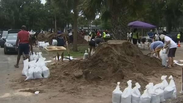 Volusia, Flagler residents prepare for Hurricane Ian, some residents asked to prepare to evacuate