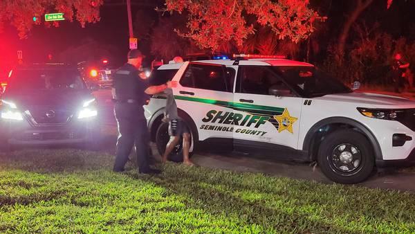 VIDEO: Children among 6 detained by police after manhunt in Sanford