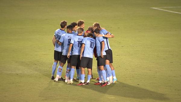 No. 2 UCF men’s soccer blanks Coastal Carolina 5-0