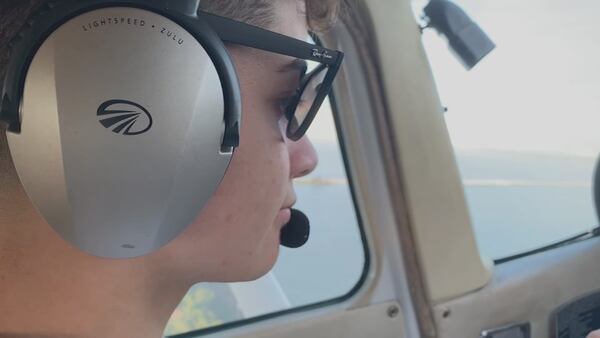 Seminole High School alum helps students earn their wings through aviation program