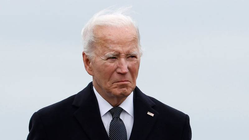 DOVER, DELAWARE - FEBRUARY 02: U.S. President Joe Biden attends the dignified transfer for fallen service members U.S. Army Sgt. William Rivers, Sgt. Breonna Moffett and Sgt. Kennedy Sanders at Dover Air Force Base on February 02, 2024 in Dover, Delaware. U.S. Army Sgt. William Rivers, Sgt. Breonna Moffett and Sgt. Kennedy Sanders were killed in addition to 40 others troops were injured during a drone strike in Jordan. (Photo by Kevin Dietsch/Getty Images)