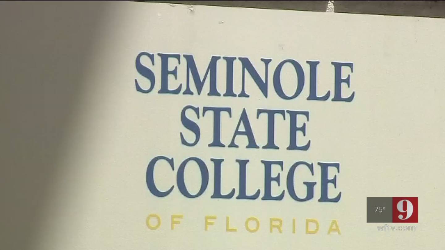More than 500 students still waiting for financial aid from Seminole