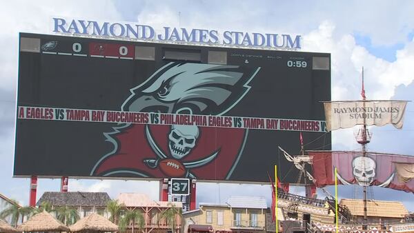 Monday Night Football: Buccaneers host Eagles for matchup of unbeaten teams tonight on Channel 9