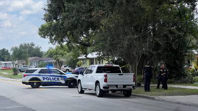 Orlando police investigating shooting near Oxalis Avenue that injured 2 people 