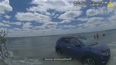 Deputies: Woman charged with DUI after driving her car into the water at New Smyrna Beach