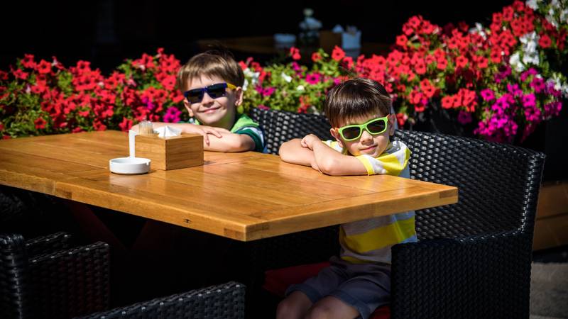 Kids at restaurant.