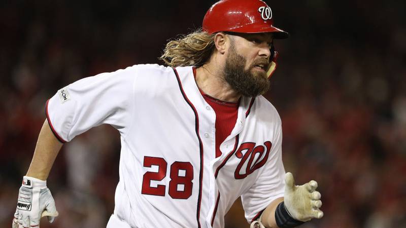 WASHINGTON, DC - OCTOBER 12: Jayson Werth #28 of the Washington Nationals runs after hitting a single against the Chicago Cubs during the fourth inning in game five of the National League Division Series at Nationals Park on October 12, 2017 in Washington, DC. (Photo by Patrick Smith/Getty Images)