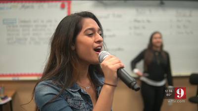 'American Idol's' Alyssa Raghu comes back to visit her Lake Nona middle school