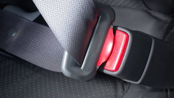 VIDEO: New federal proposal would expand seat belt warning systems for passengers