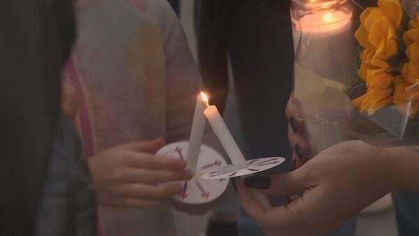 VIDEO: Vigils held to memorialize teens killed in separate murders in Kissimmee, Sanford