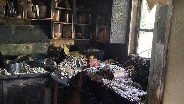 Central Florida grandmother and five grandkids escape house fire on Friday