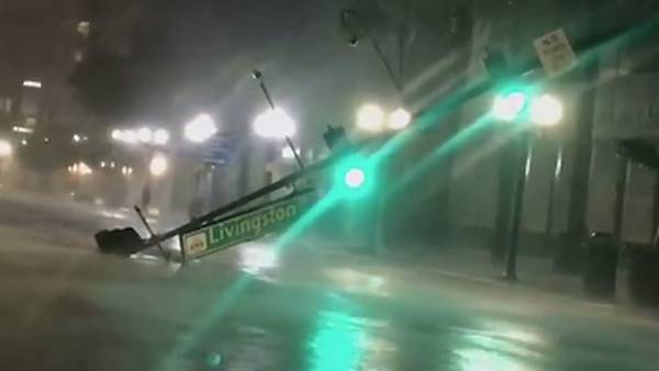 Hurricane Ian: Heavy winds take down Livingston Street sign in downtown Orlando