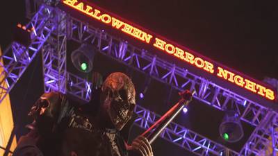 Crews prepare for the thrills of 33rd annual Halloween Horror Nights