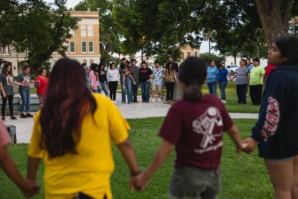 Texas elementary school shooting: Eva Mireles remembered as teacher, mother, hero
