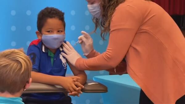Video: COVID-19 vaccines for kids under 5 now available at some pharmacies, doctor’s offices