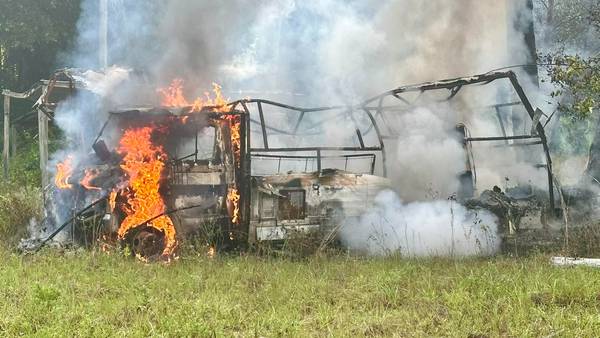 Crews respond to RV fire in Marion County
