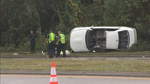 Eastbound lanes of Sanford road closed due to crash