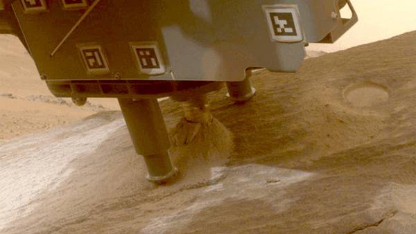 NASA is seeking a faster, cheaper way to bring Mars samples to Earth